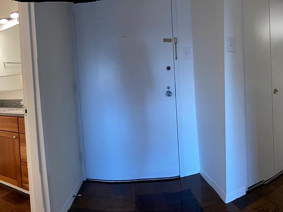 2nd image of 4515 Willard Ave APT 1106S