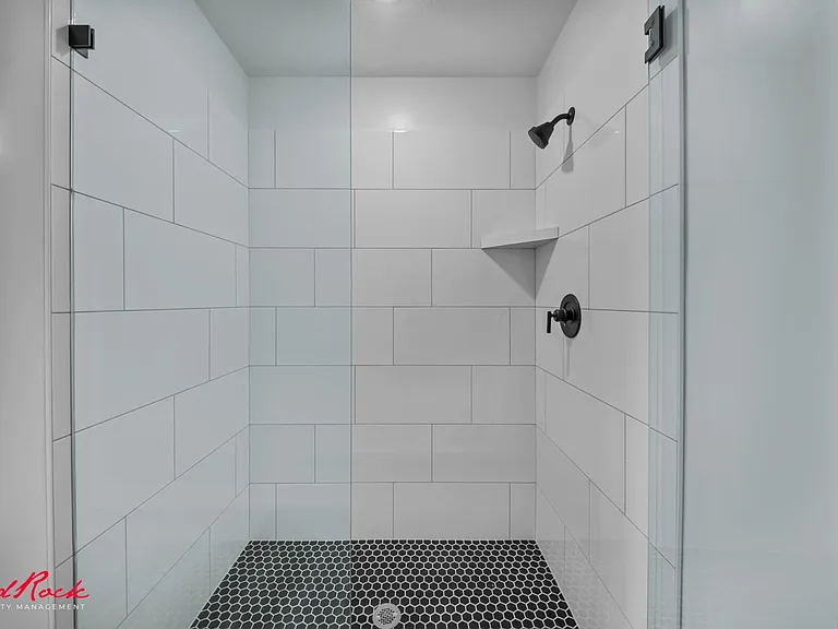 1037 E Malibu Ln — Photo 27