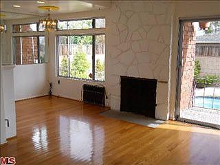 4th image of 1474 S Oakhurst Dr