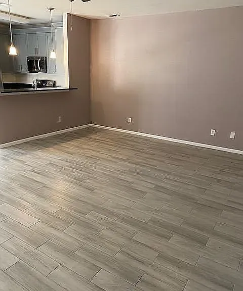 1195 Gunn Hall Dr — Photo 3
