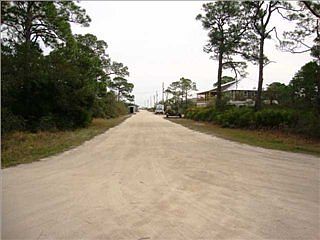 1st image of 609 W Bayshore Dr
