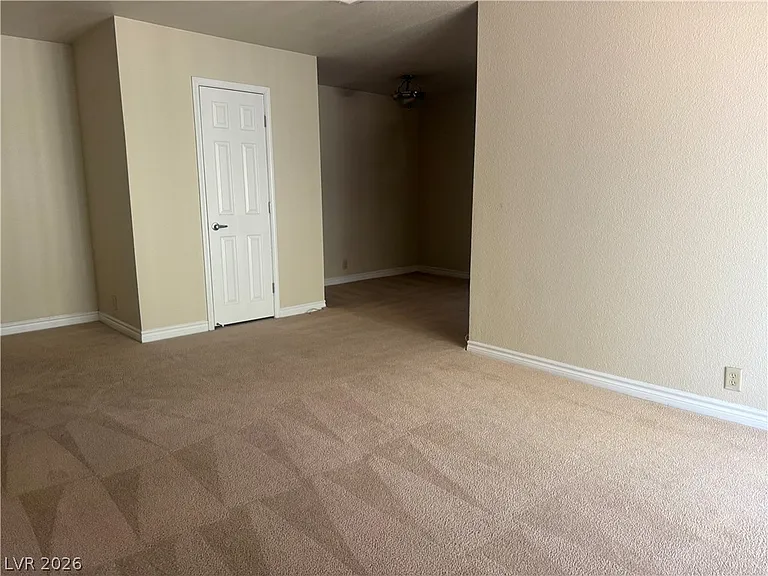 5350 River Glen Dr #298 — Photo 13