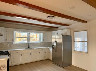 2 Meadowbrook Rd #2, North Providence, RI 02911