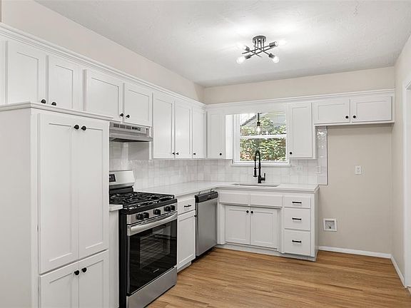 4th image of 4800 Tate Dr