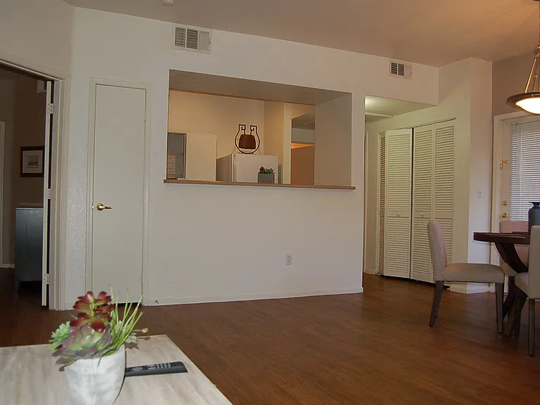 Copper Creek Apartments — Photo 49