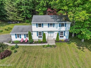 785 E New Lenox Rd, Pittsfield, MA 01201