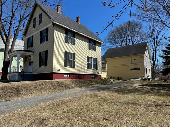 106 Thomas Hill Road, Bangor, ME 04401