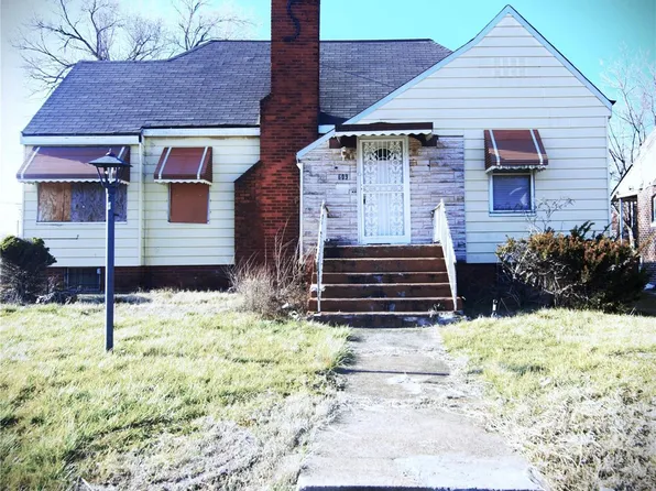 609 Alhambra Ct, East Saint Louis, IL 62205