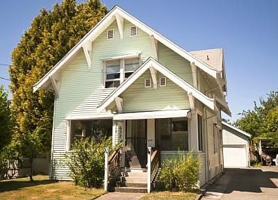 2nd image of 632 NW 52nd St