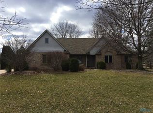 10851 Little Creek Dr, Whitehouse, OH 43571