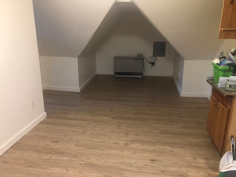 109 Olive St #4 — Photo 8