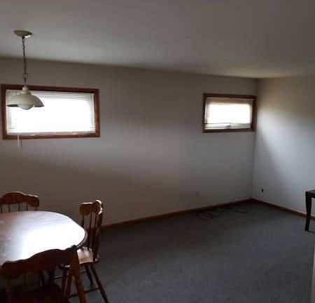 4th image of 3983 Cleveland Ave #D