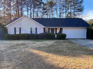 81 Eastwood Dr, Anniston, AL 36207