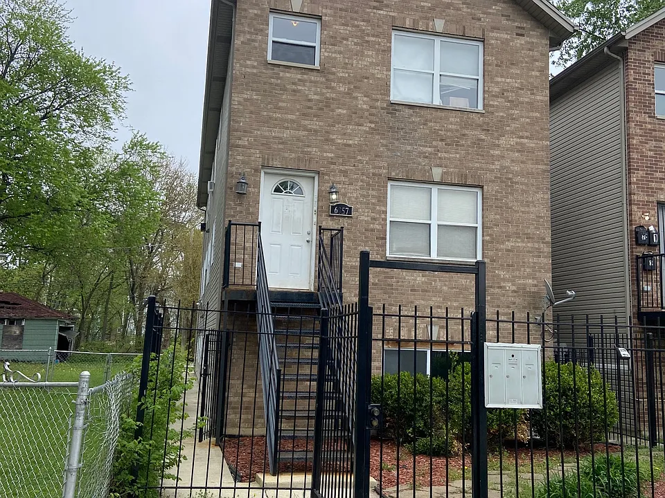 6957 S Princeton Ave #G