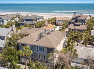 1750 Beach Ave, Atlantic Beach, FL 32233