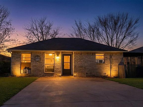 5th image of 1124 Rosas St