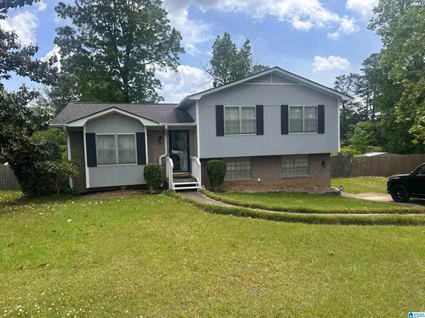 5271 Roger Dr, Pinson, AL 35126