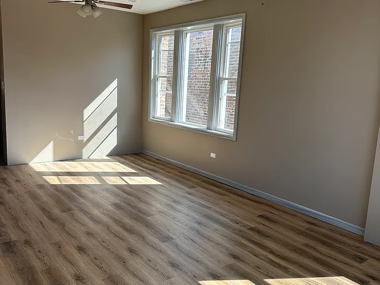 4425 S Sawyer Ave #1 — Photo 5