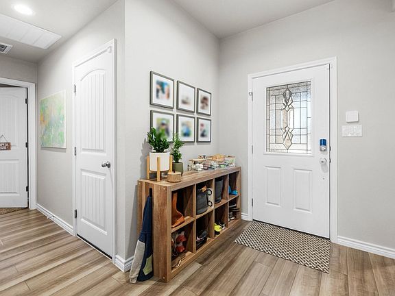 3rd image of 7202 Tristan Dr