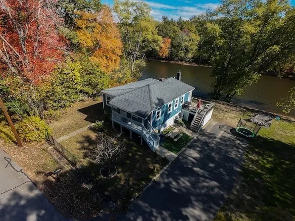 14 Elsie Ave, Billerica, MA 01821