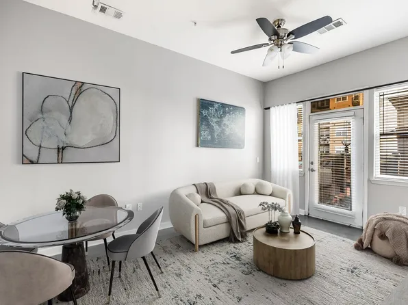 3000 Vanderbilt Pl APT 122, Nashville, TN 37212