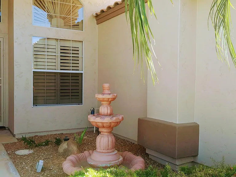 9657 W Potter Dr — Photo 8
