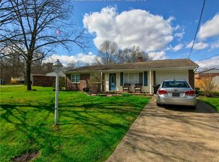 106 Iroquois Trl, Ona, WV 25545