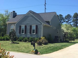 2421 Pepperfield Dr, Raleigh, NC 27604