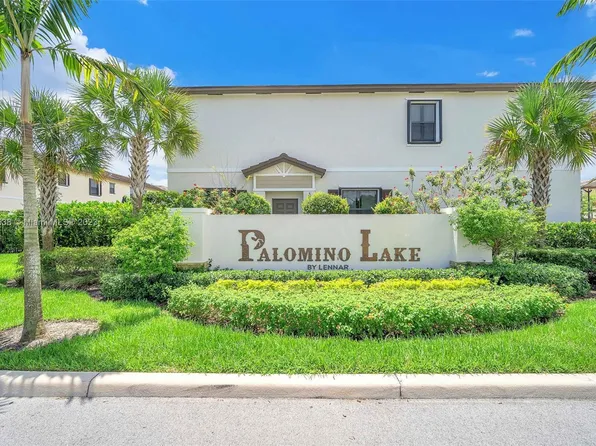 5851 E Paso Fino Pl, Davie, FL 33314