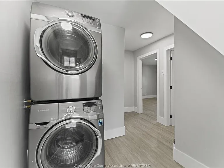 371 Curry Ave — Photo 27