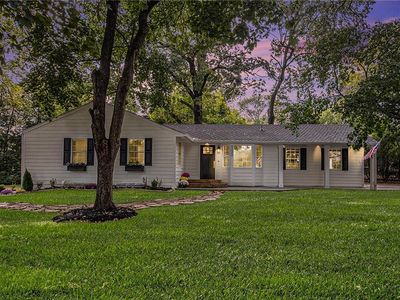 9222 Belinder Rd, Leawood, KS, 66206