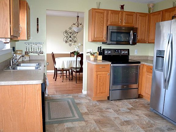 3rd image of 4498 Great Smokey Cir