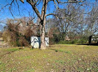 1700 E 27th St, Sheffield, AL 35660