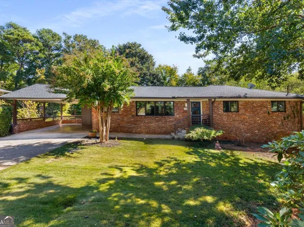 1126 Chatsworth Dr, Avondale Estates, GA 30002