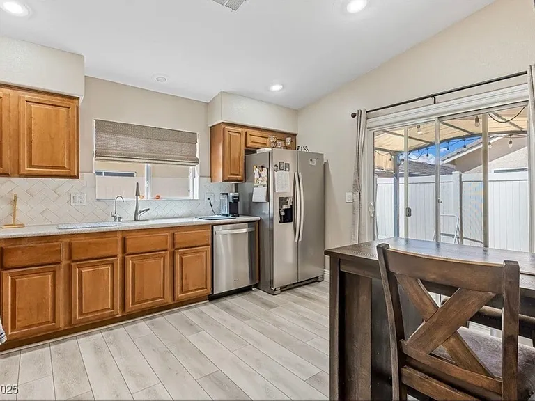 2843 China Cove St — Photo 6