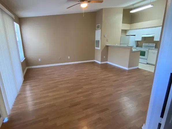5028 Park Central Dr, Orlando, FL