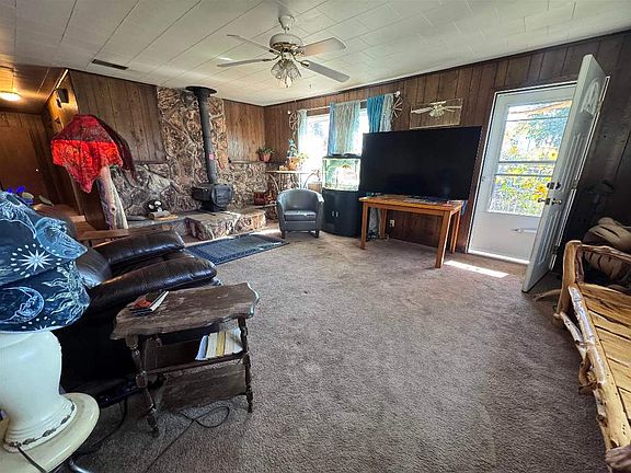 4th image of 1266 N Davis Ave