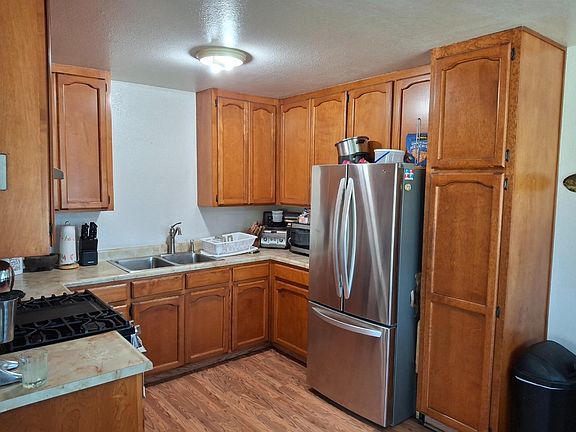 4th image of 250 Gonzalez Dr