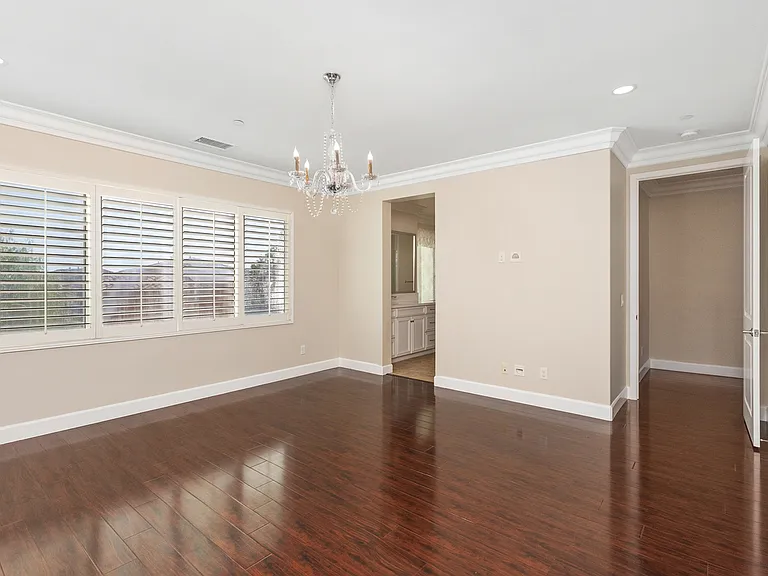 2854 Alamitos Rd — Photo 29
