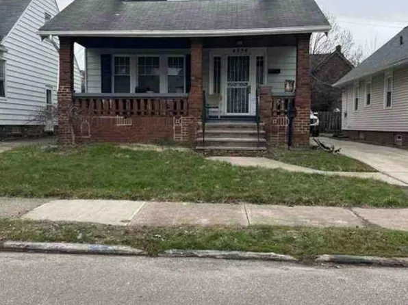 4934 E 109th St, Garfield Heights, OH 44125