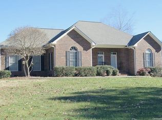 106 Tremount Ln, Troutman, NC 28166