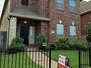 7410 Autumn Sun Dr, Houston, TX 77083