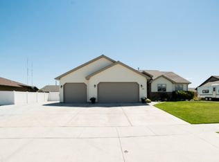 1008 38th Ave NE, Great Falls, MT 59404