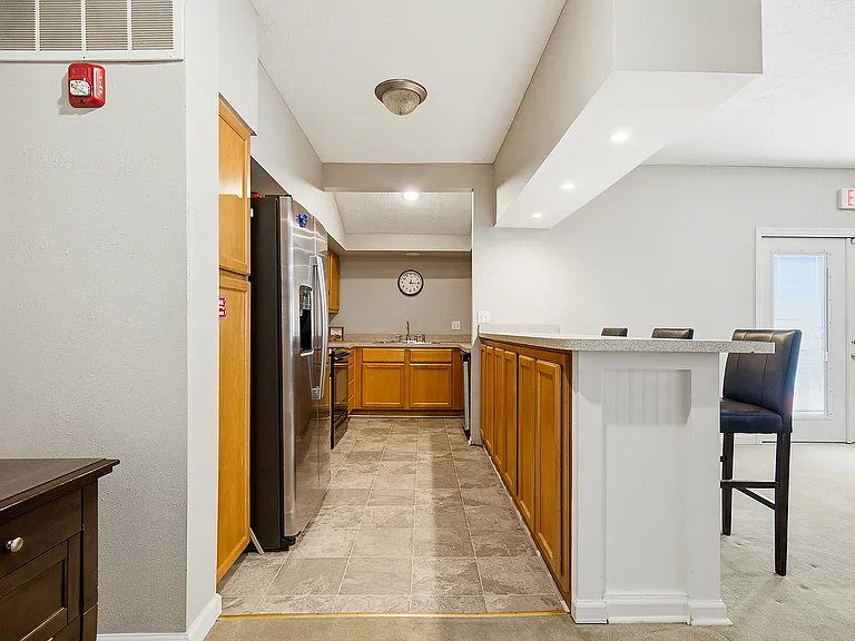 Leasing Office