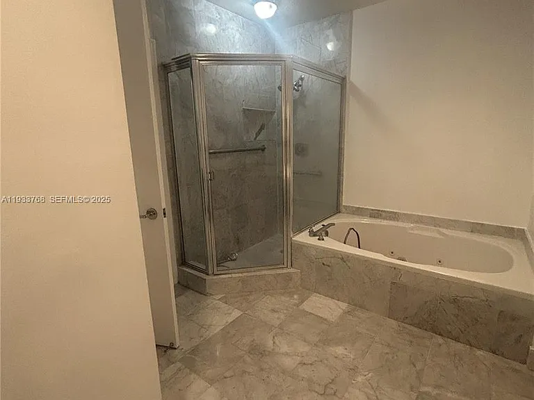 3640 Yacht Club Dr #104 — Photo 9