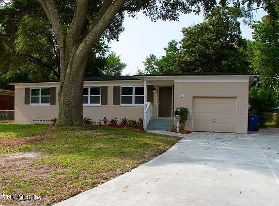 4th image of 6230 Shady Oak Dr