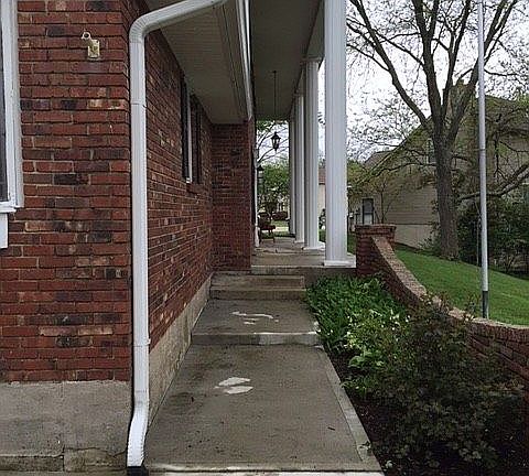 3rd image of 664 Mary Ln