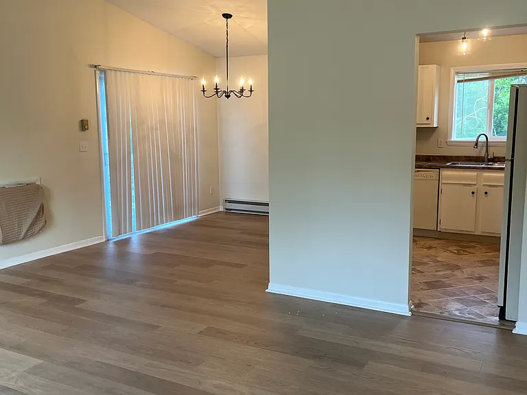 44 Suncrest Dr #2 — Photo 10