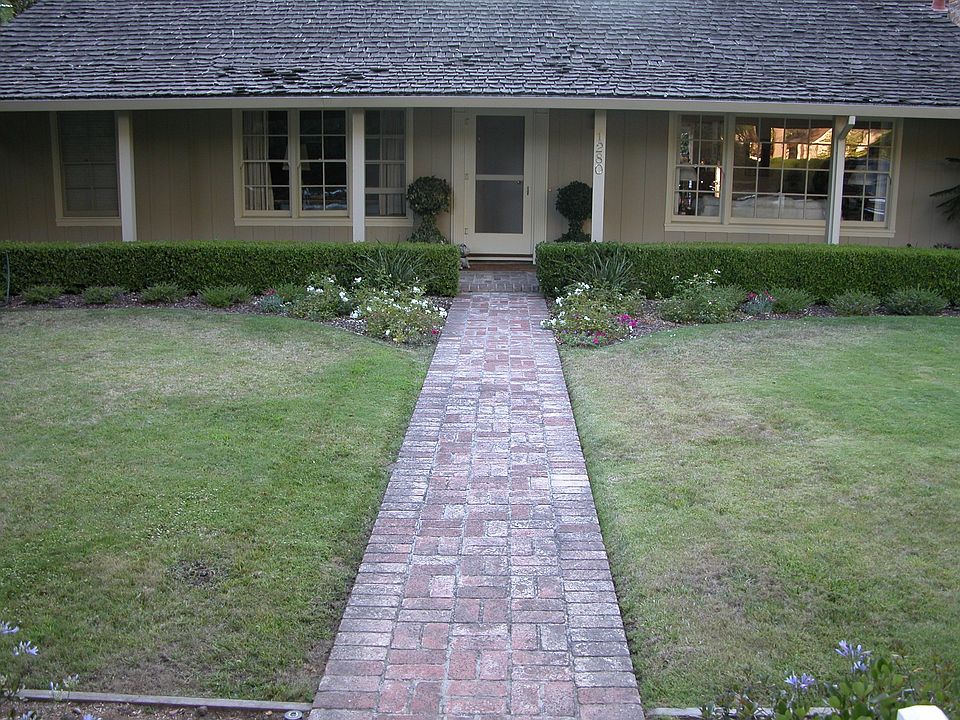 1280 Bay Laurel Drive