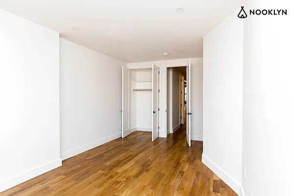 Rented by Nooklyn NYC LLC | media 43